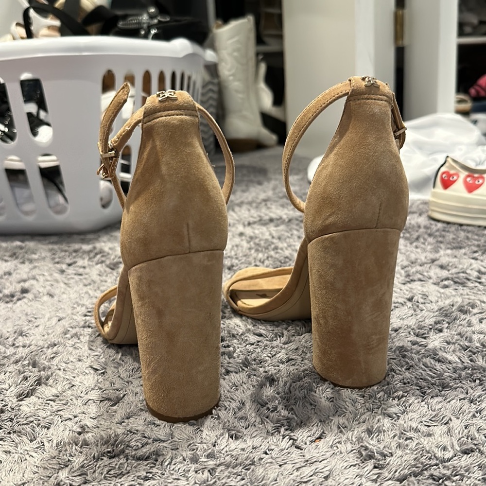 Sam Edelman tan suede heels - Picture 3 of 3